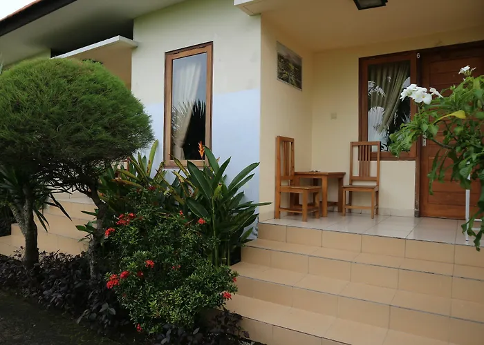 Bhujangga's Village Near Pantai Redpartner Uluwatu